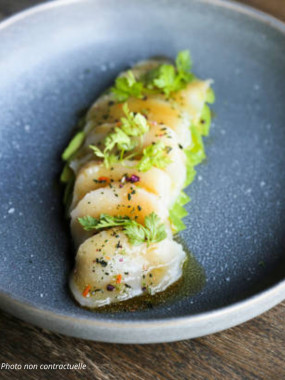 CARPACCIO DE ST JACQUES,  REMOULADE DE CELERIE ET POMME VERTE